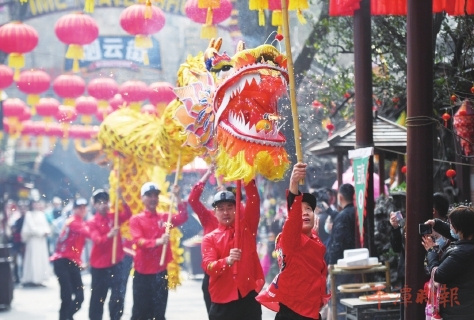 花式留人就地过年传递中国情义